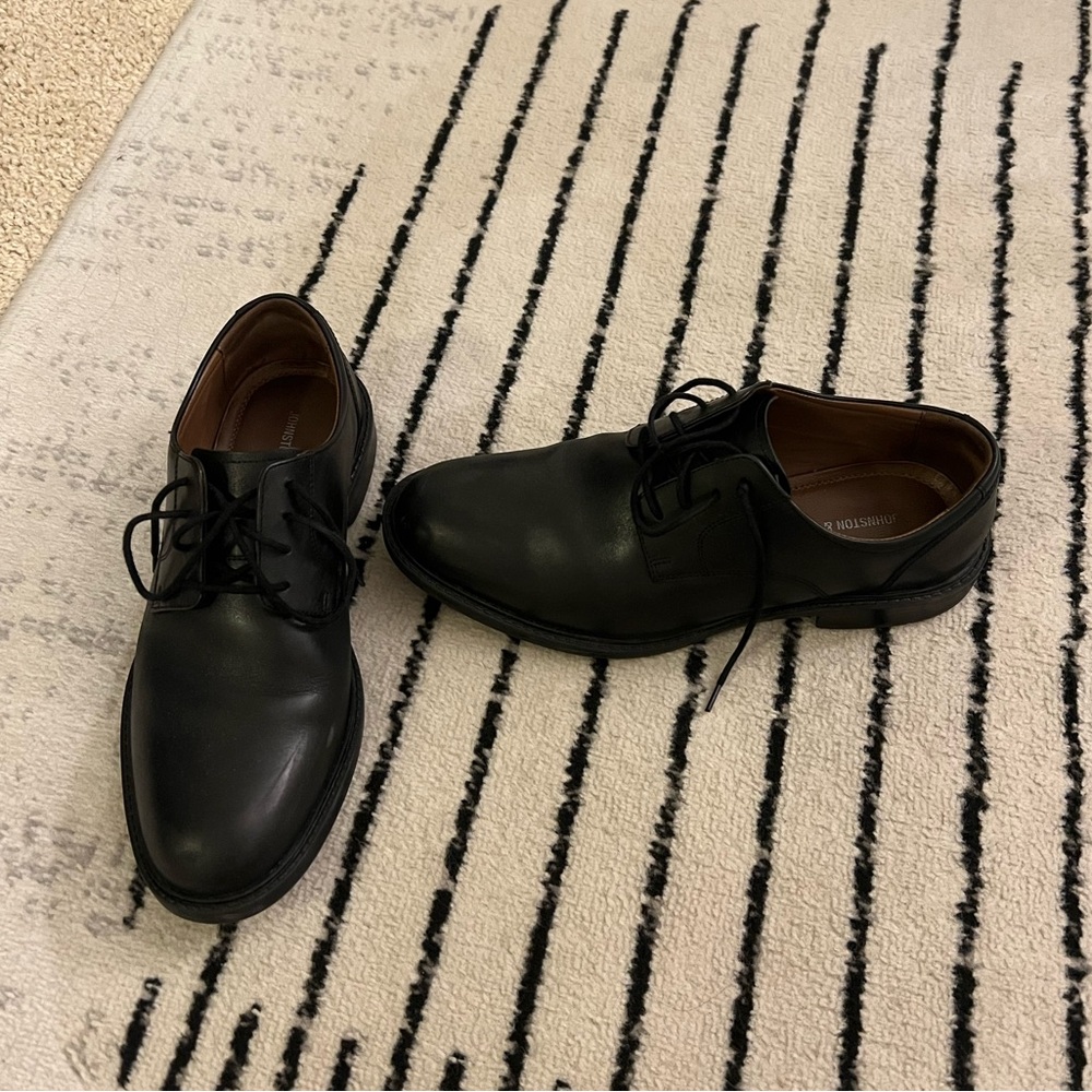 Johnston & Murphy Black Leather Dress Shoes
